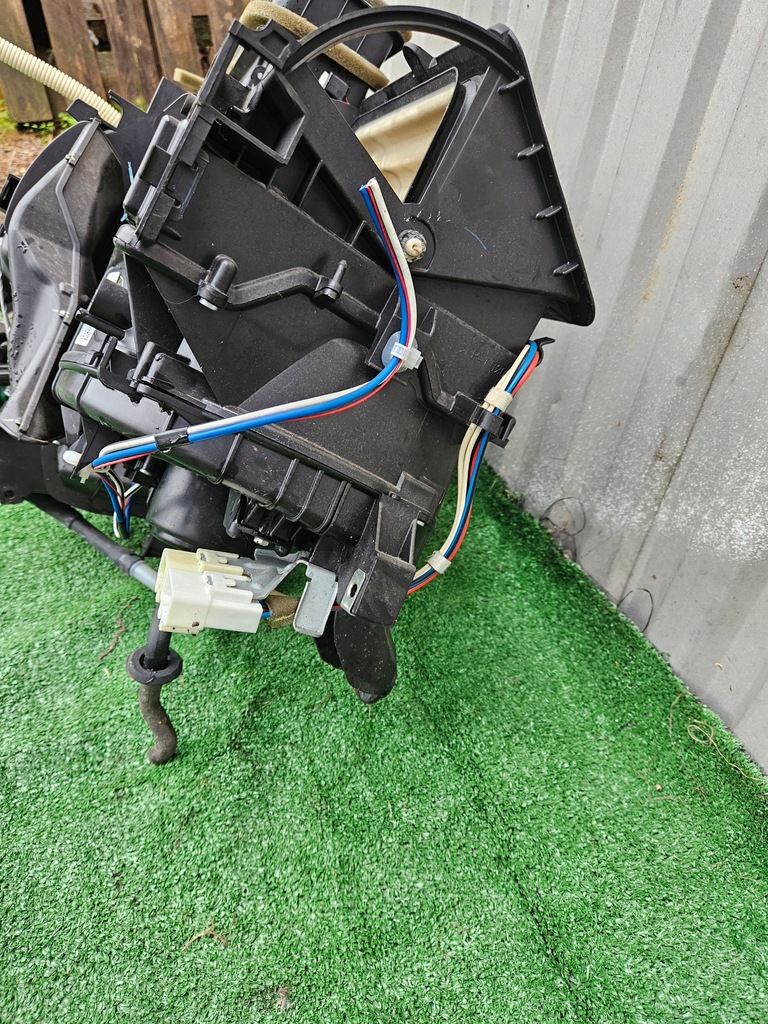 фото №11, Обігрівач toyota auris i 2.2 d-cat клімат-контроль