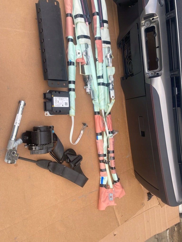 фото №8, Mustang mach e подушка безопасности комплект eu оригинал