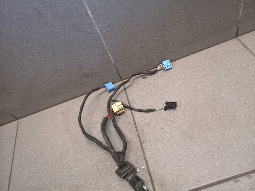 фото №8, Джгут обігрівача audi a6 c6 4f0971547