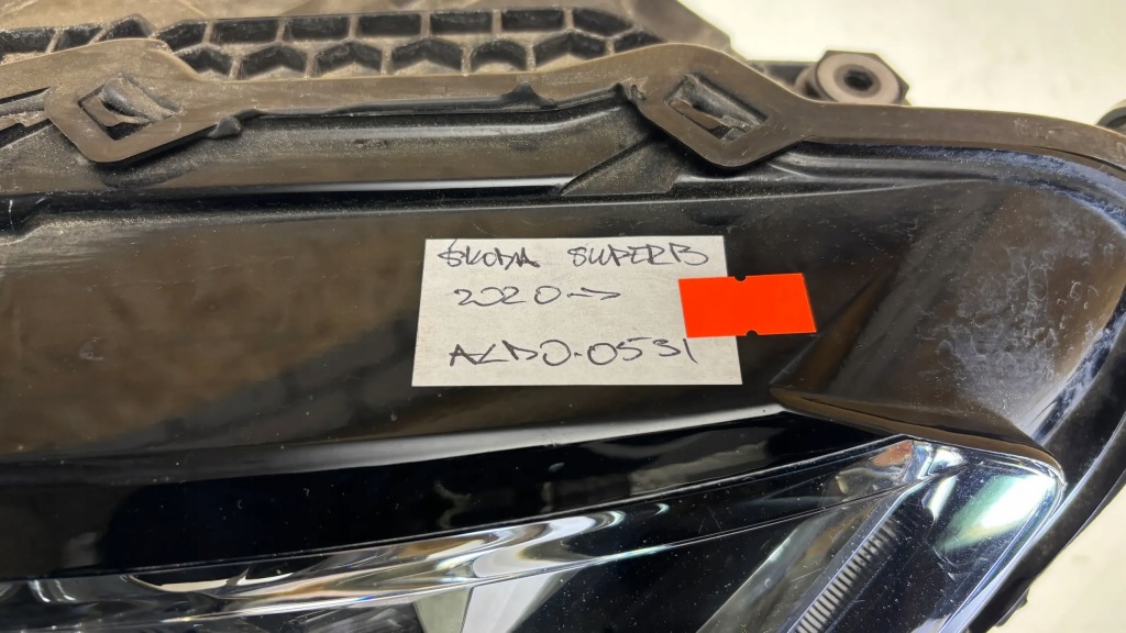 фото №11, Skoda superb b8 3v 2021 лампи передні