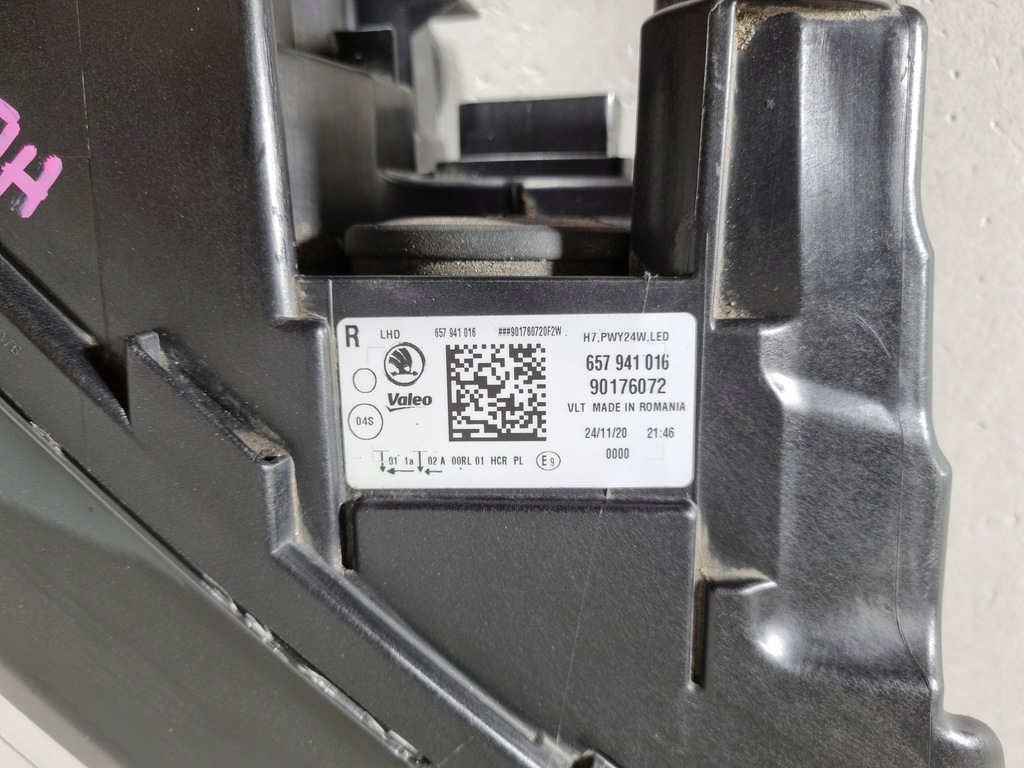 фото №13, Skoda scala 657 full led лампа права перед eu ідеальний стан