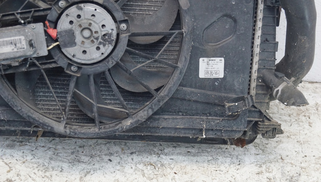 фото №13, Volvo s40 ii 2.0 d комплект радіатор вентилятор