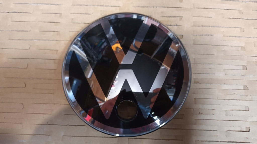 фото №1, Емблема решітка vw arteon 2017- pod камера