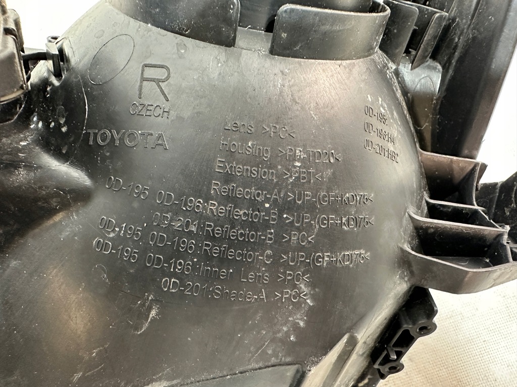 фото №9, Лампа правый перед toyota yaris iii