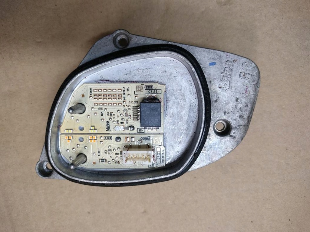 фото №1, Преобразователь модуль ledseat ateca 90125310 оригинал