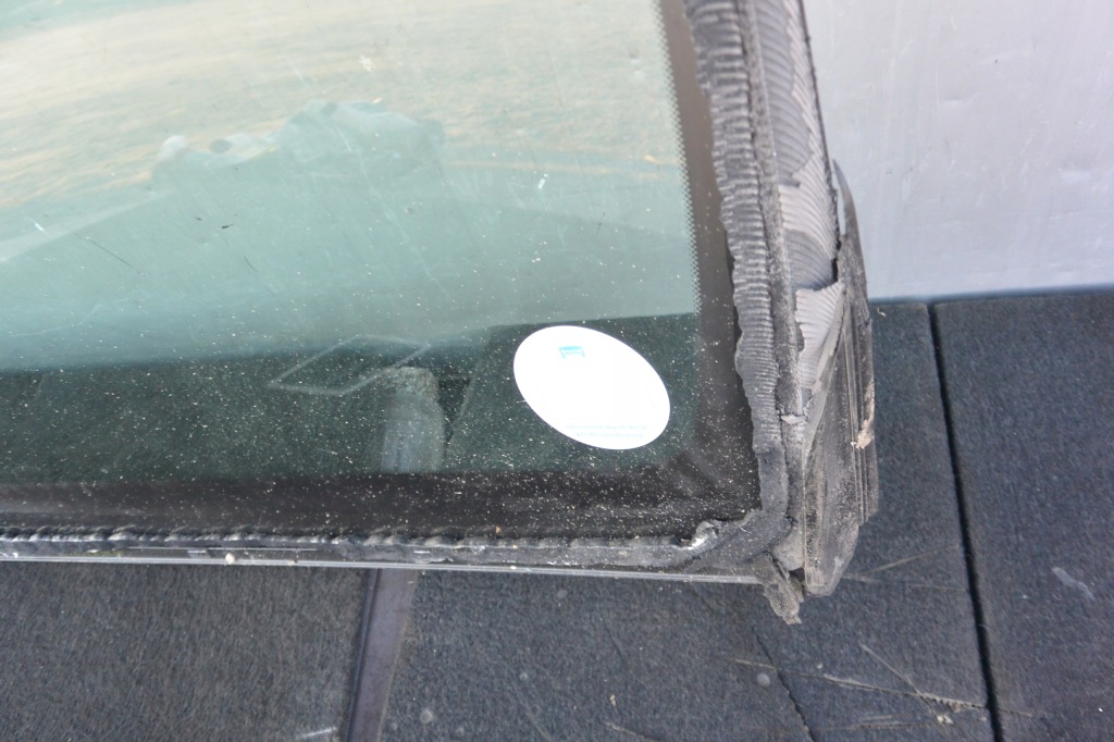 Скло лобове mercedes ml gl 164 09r. оригінал Київ