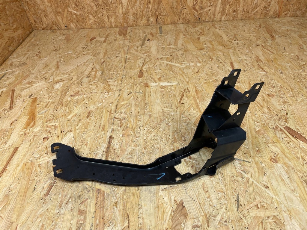 Купити Кронштейн кронштейн панель фари лампи правий mini f55 f56 f57 7307874