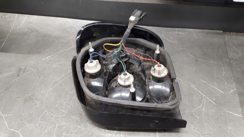 фото №7, Лампа левый задняя vw polo 6n тюнинг junyan