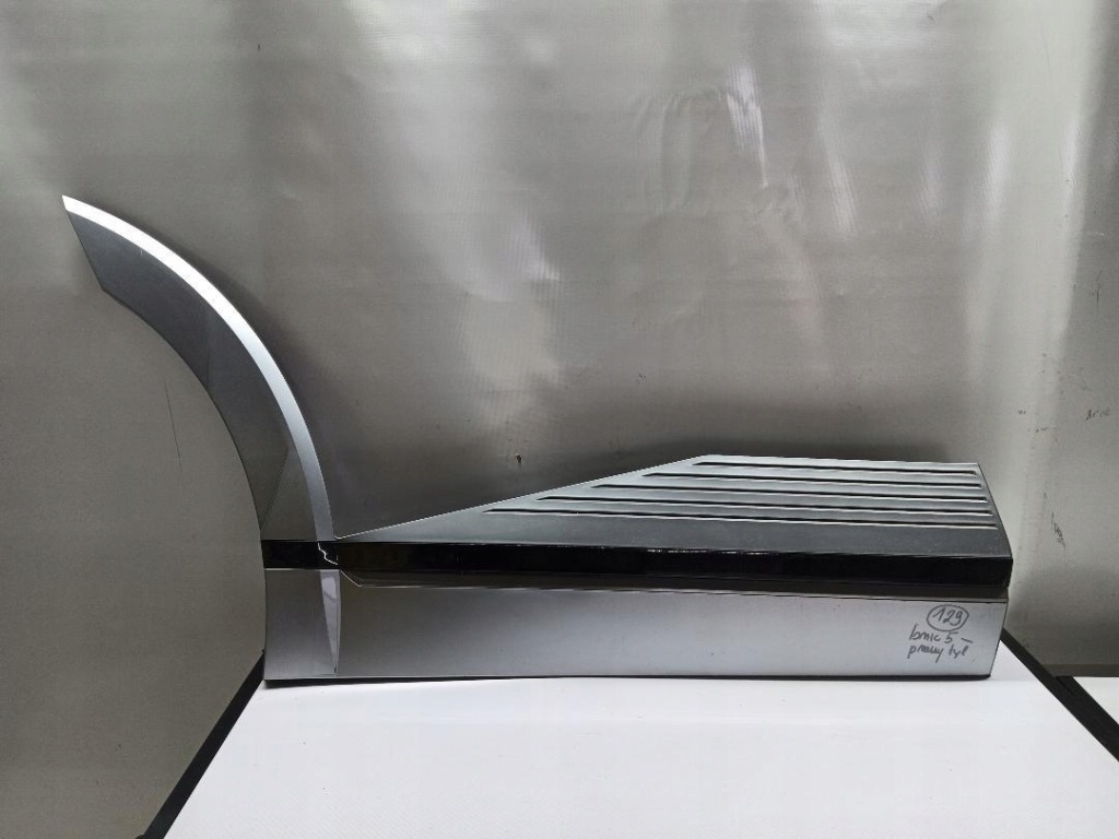 фото №1, Молдинг дверь правый задняя hyundai ioniq 5 87732gl100