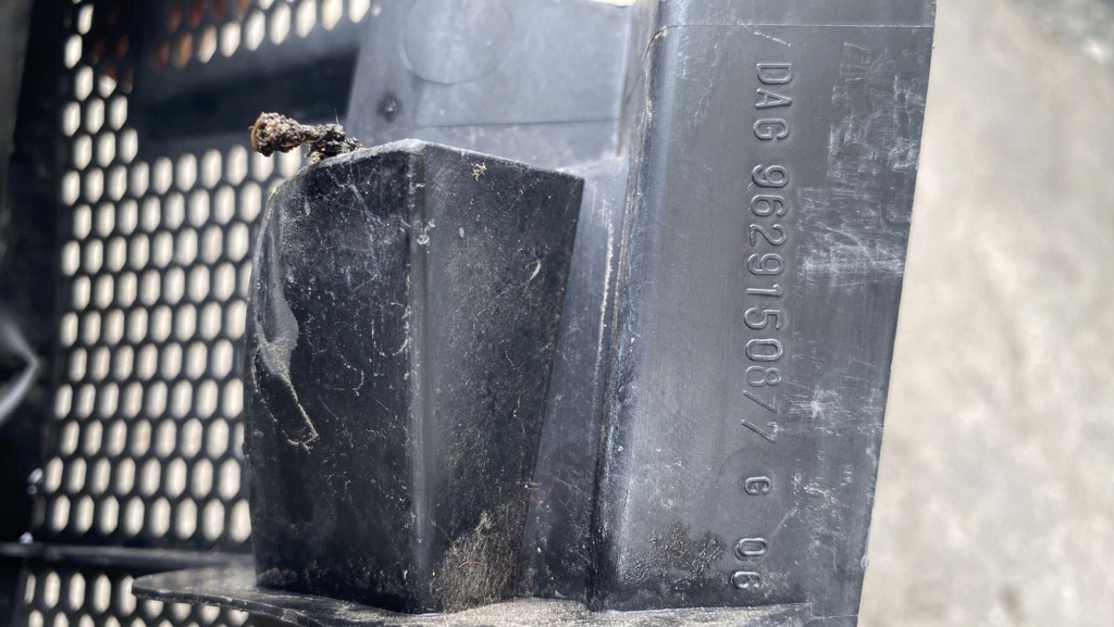 Купить Жабо peugeot 607 96291508