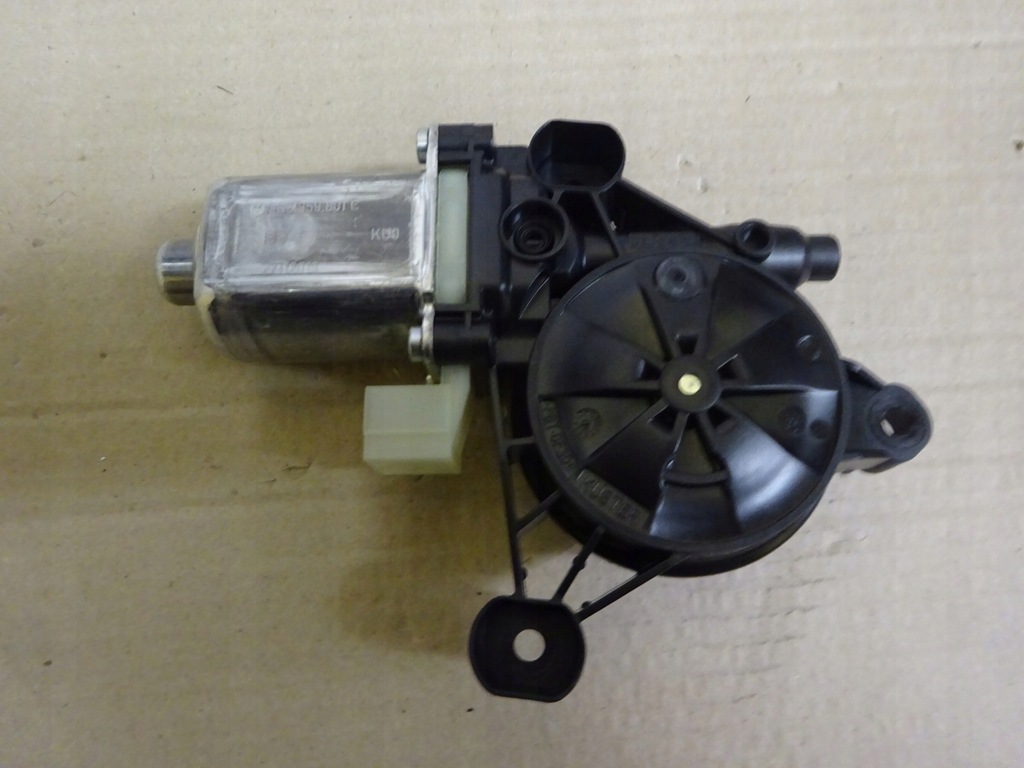 фото №4, Vw труба 4h0145790n