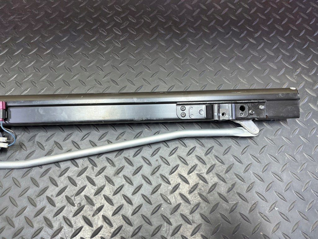 фото №10, Шторка багажника задняя задняя bmw 7 f01 f02 f02 f04 оригинальный номер 9129056 оригинальная