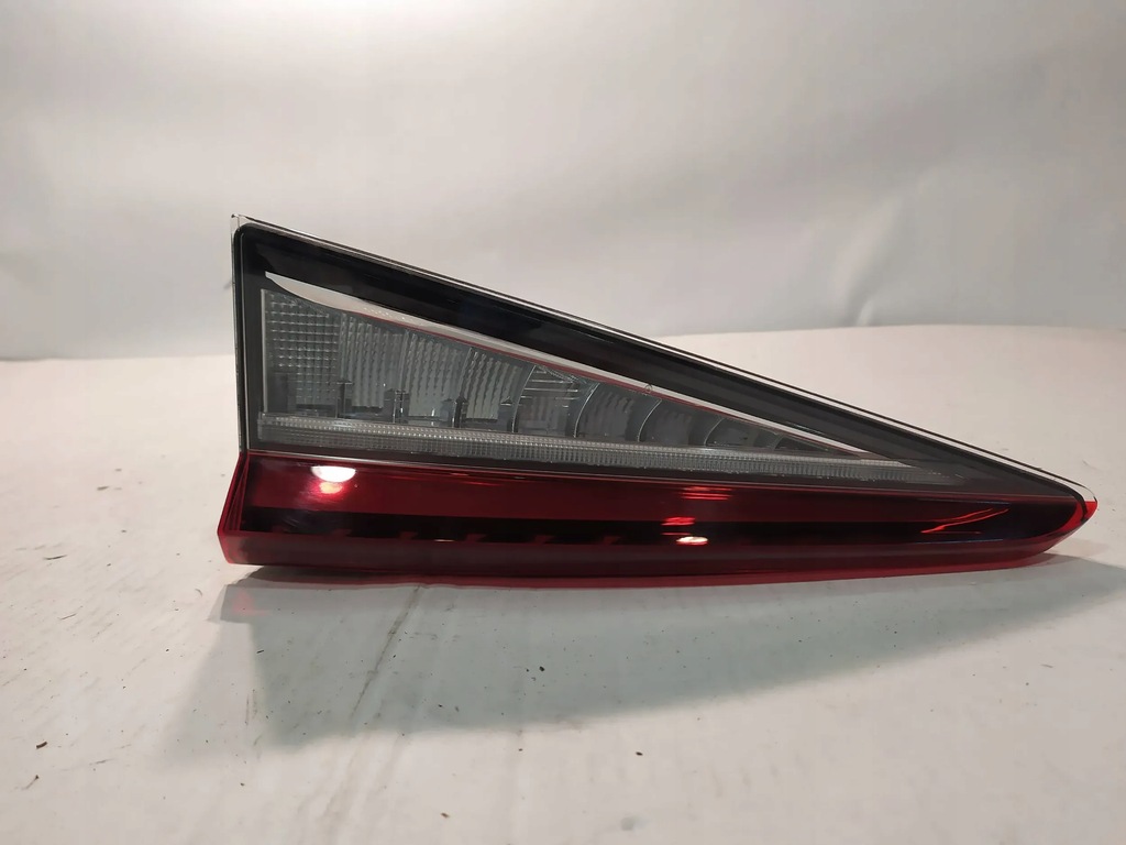 фото №11, Лампа правый задняя skoda enyaq