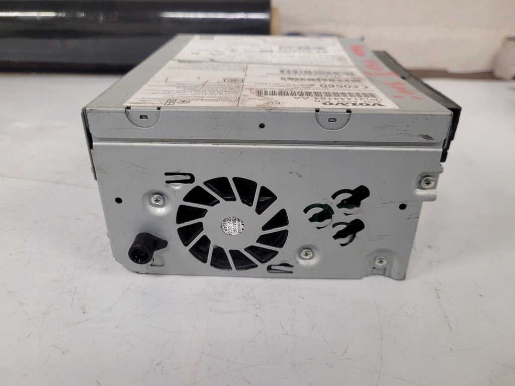 фото №8, Volvo v40 ii 2012- считыватель радио навигация 31444184