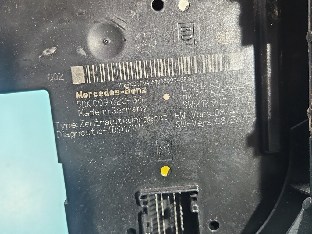 фото №6, Коробка запобіжників mercedes w212 2129000204