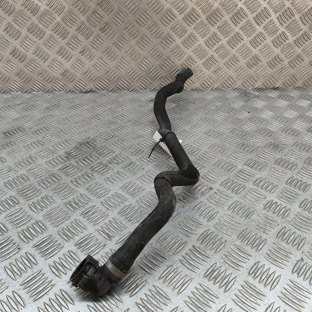 фото №2, Land rover range rover sport l494 2018 шланг / wąż радиатора