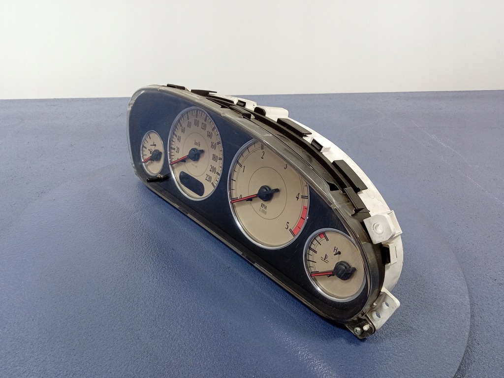 фото №7, Voyager iv 2.5 crd счетчик приборы eu p05082409ab