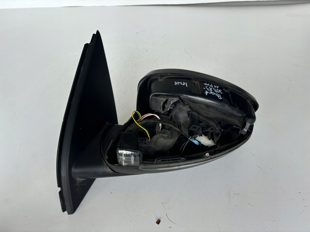 фото №1, Зеркало левая peugeot 308 13- 11 pin