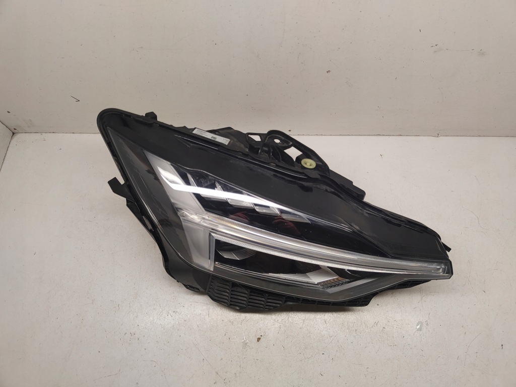 фото №5, Volvo polestar правый перед full led 31698071