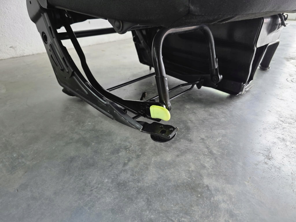 фото №13, Сиденье двойной пассажира citroen berlingo peugeot partner 08-18r. europa