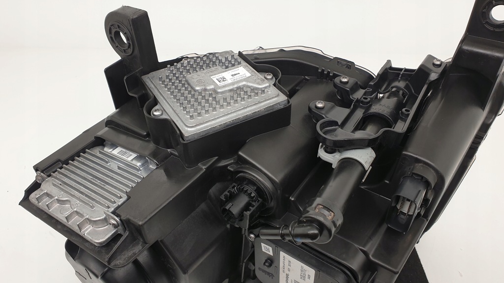 фото №6, Jeep grand cherokee srt лампа правая bi ксенон led eu 68266650ag