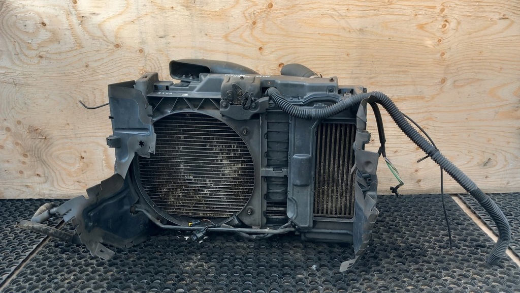 фото №1, Citroen c5 iii x7 pas передний комплект 2.0 hdi