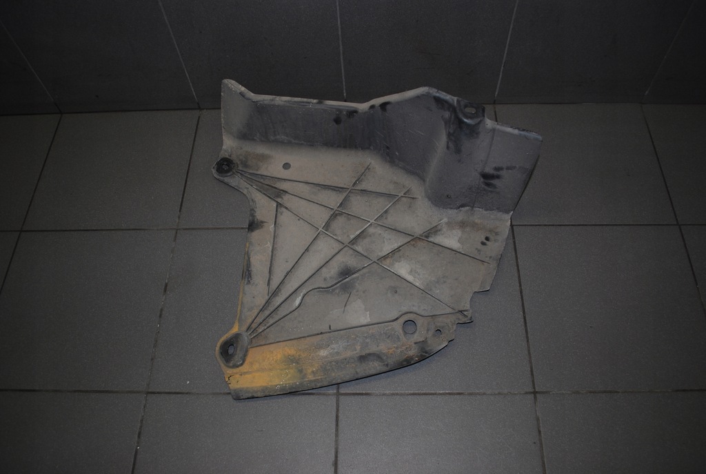 фото №1, Захист підвіска audi a5 sportback 8k0825219a