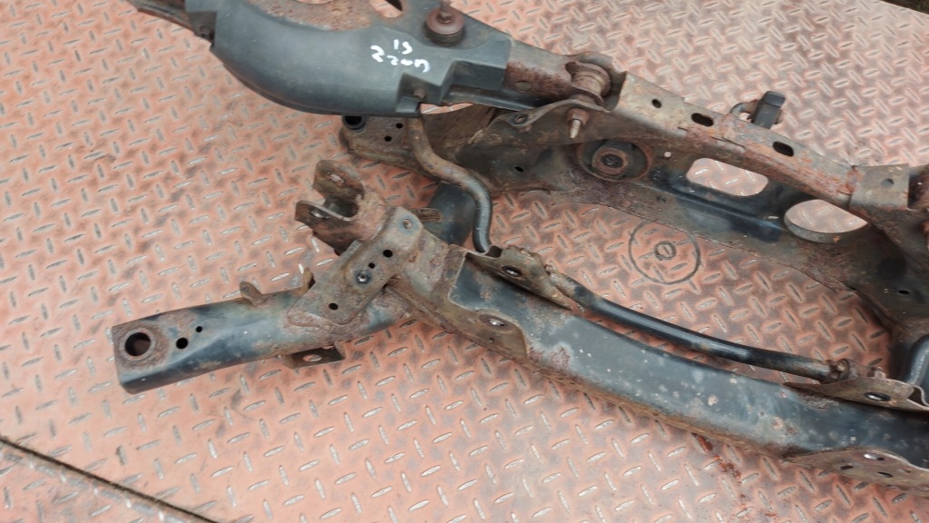 фото №9, Балка підрамник підрамник підрамник задня задні lexus is220 05-