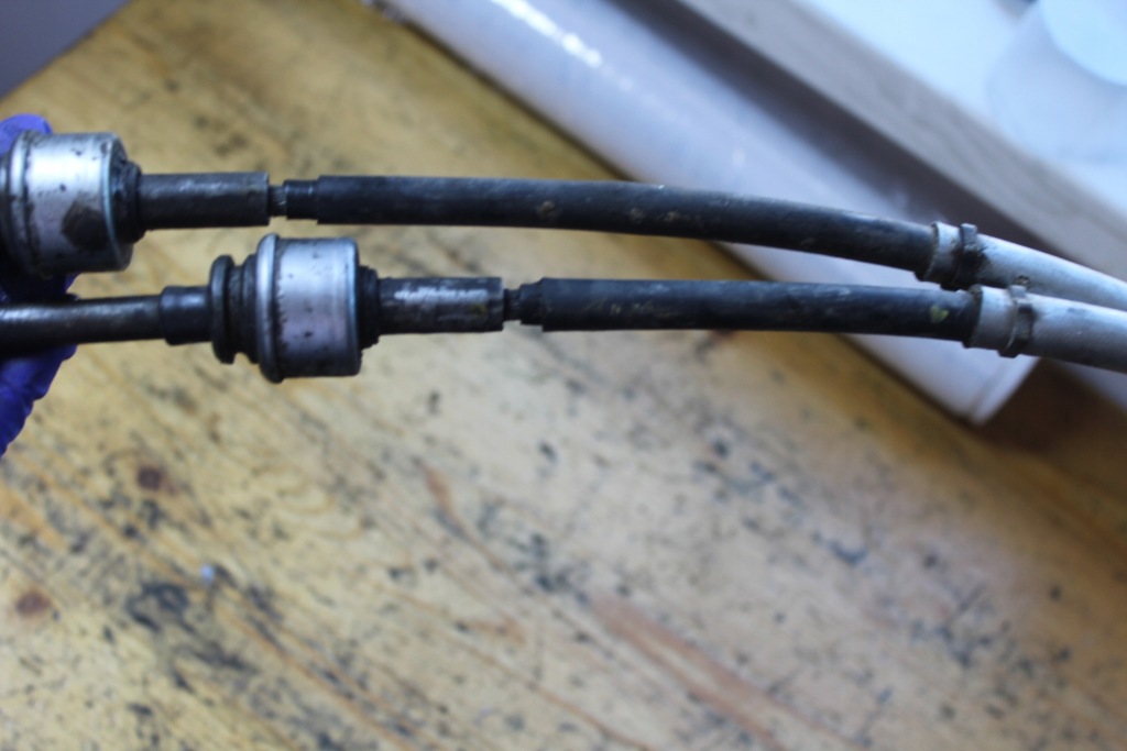 Троси перемикання передач toyota corolla verso 2 2.2 d4d d-cat Київ