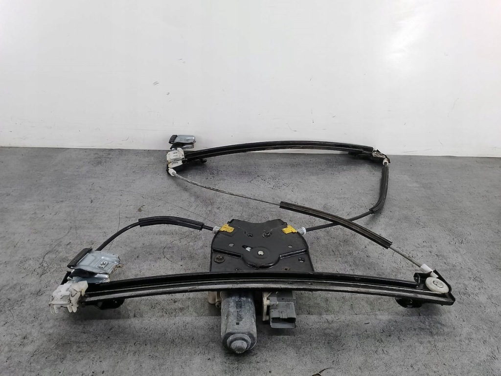 Подъемник стекло правый перед peugeot 607 103315-103 1137328210 bosch Недорого