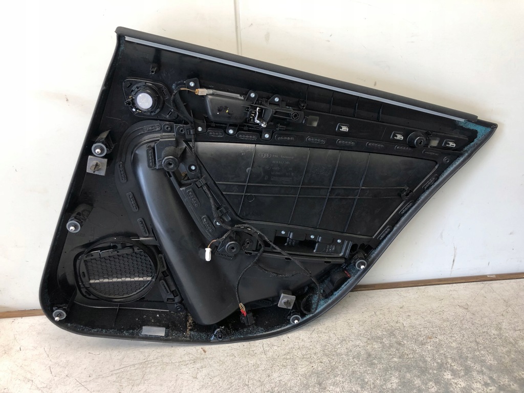 фото №5, Обшивка дверь левый задняя audi a4 b8 8k0867305