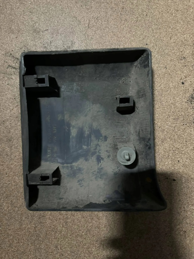 фото №2, Молдинг лівий задня renault trafic 8200036105 cha2