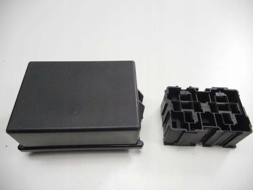 фото №4, Реле renault megane 7701470881