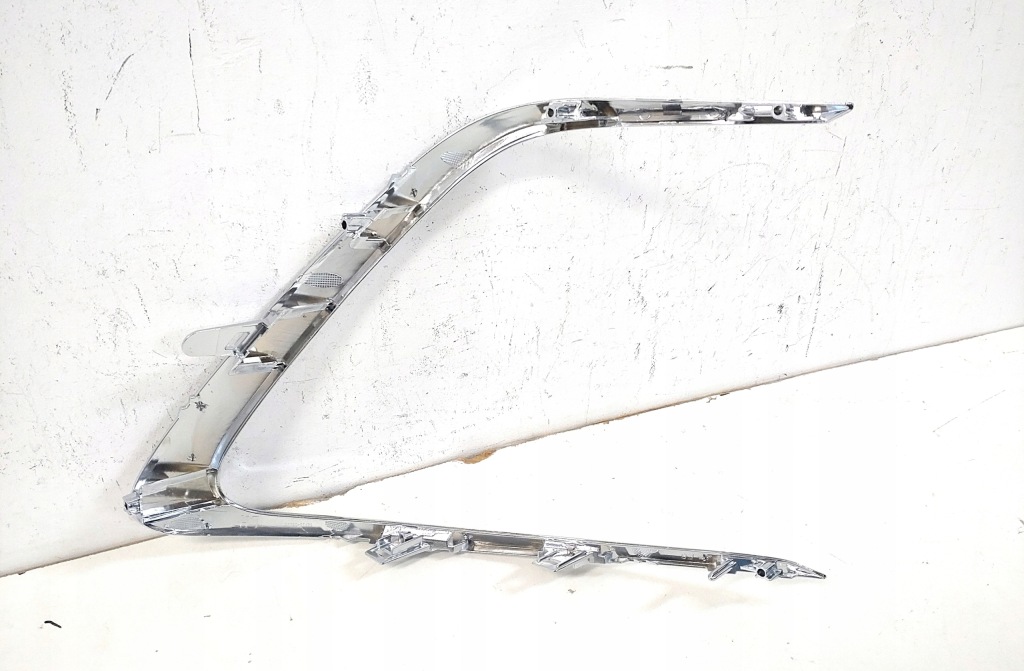 фото №7, Новый правый хром бампера передний молдинг решётка toyota camry 2021- lift