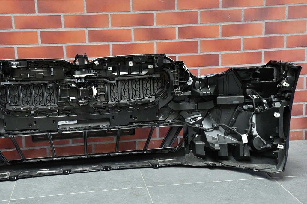 фото №10, Бампер перед передний bmw 5 g60 g61 m-pakiet 416 carbonschwarz demotanż