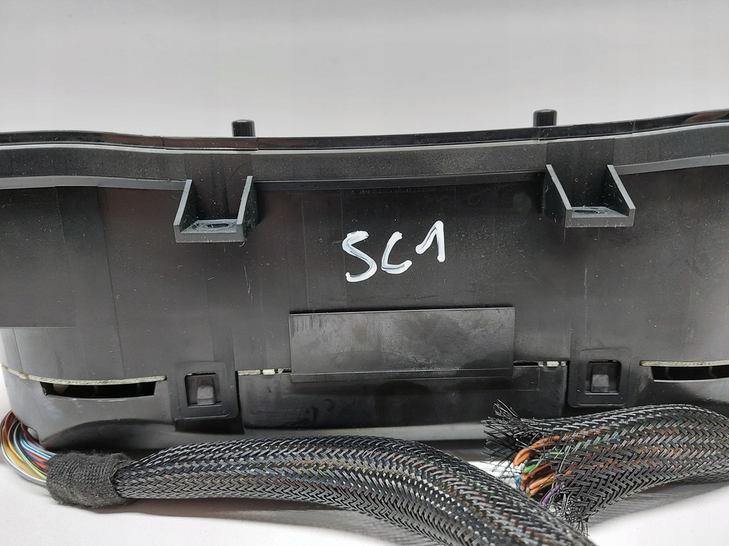 фото №7, Skoda superb i лічильник прилади full fis 3u0920841a