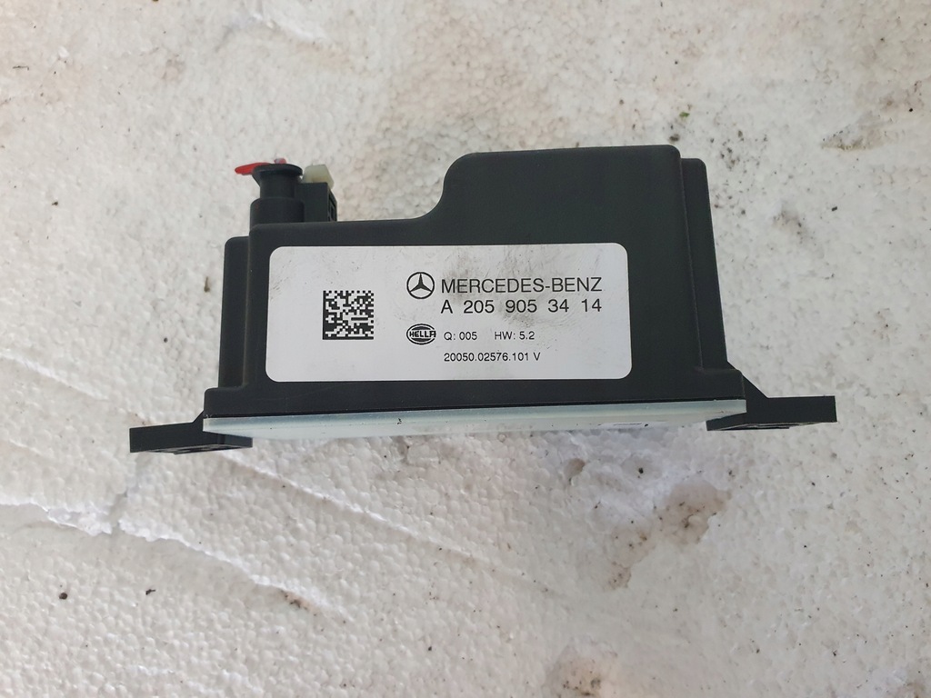 фото №1, Mercedes w205 c-klasa блок управления напряжения a2059053414 оригинал