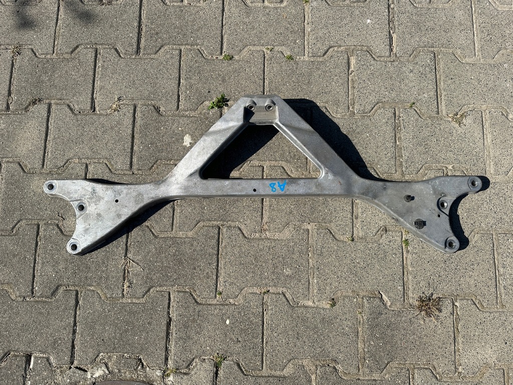 фото №1, Audi a8 d4 распорка чашка