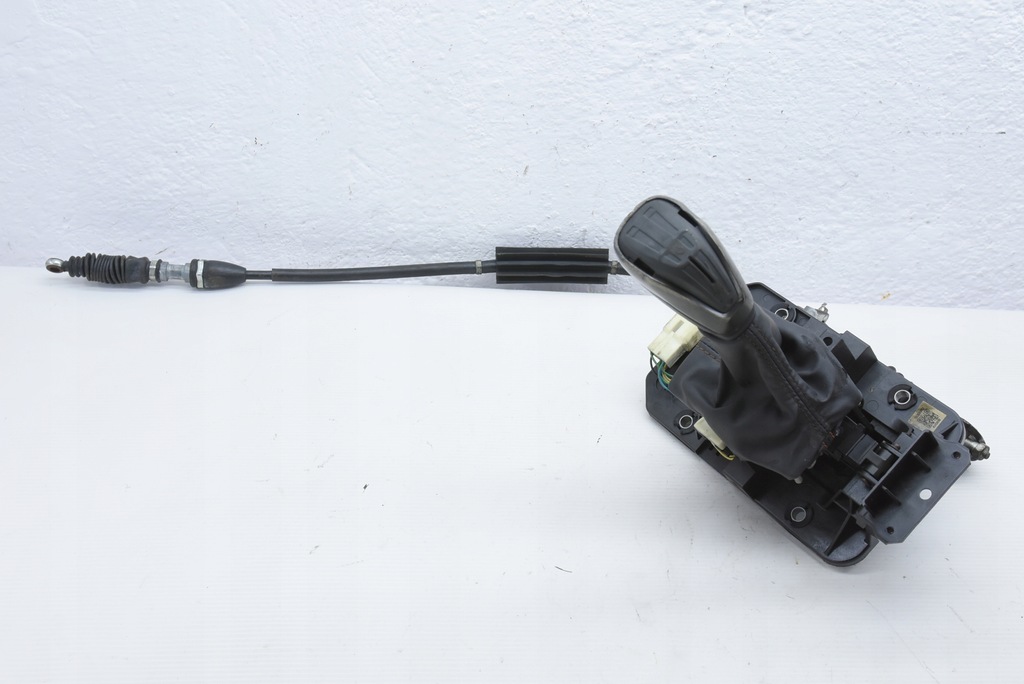 фото №1, Subaru xv ii g5 lift 2.0 домкрат важіль перемикання передач +трос автоматична коробка передач