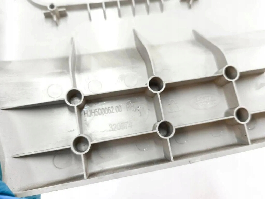 Элементы сиденье land rover range rover sport l320 hjh500062 34318007 3.6l Цена