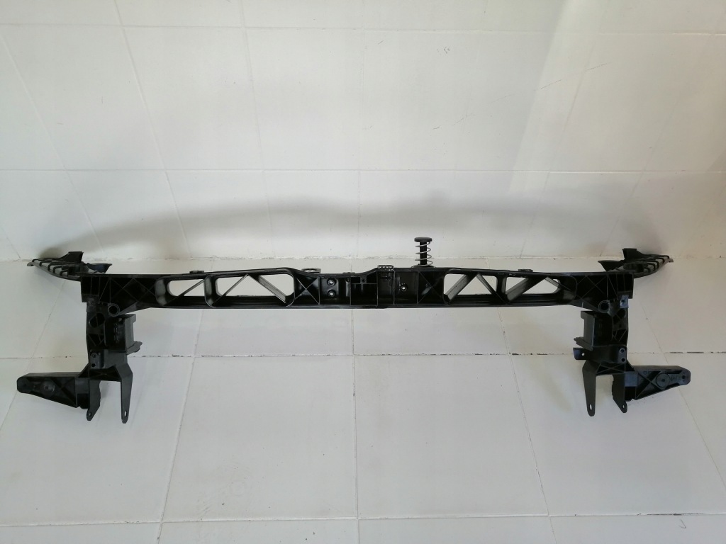 фото №1, Pas передний перед mercedes a klasa cla w177