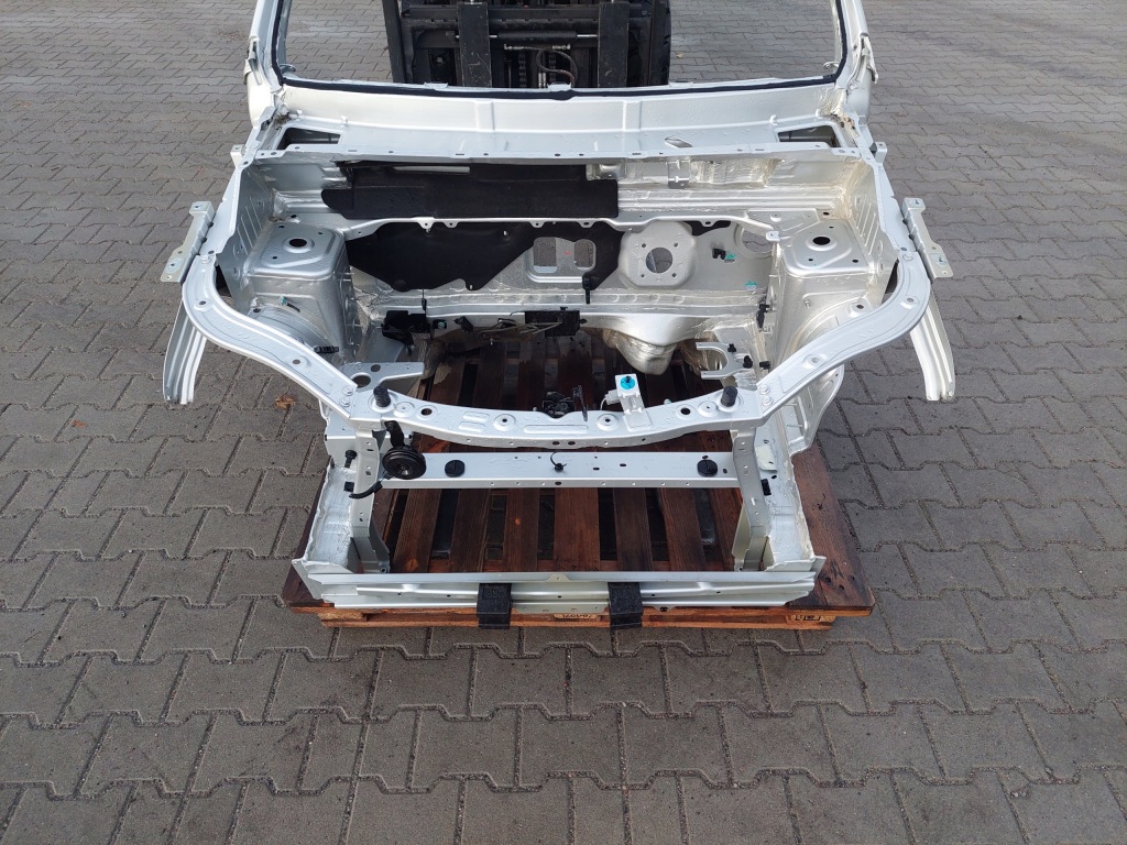 фото №1, Pas перед передній підсилювач балка передня панель фари лонжерон dacia spring