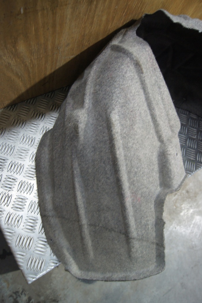 фото №8, Підкрилок лівий задня audi a3 8v 8v0810171