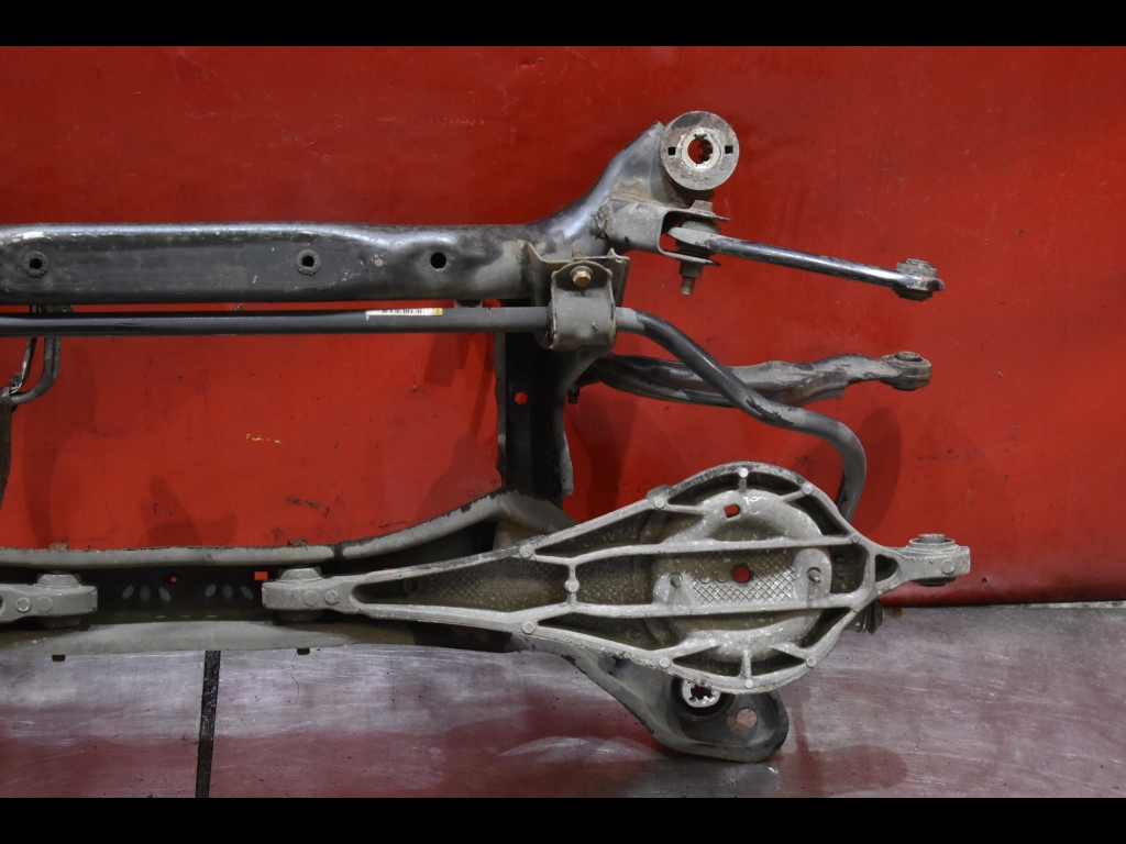 фото №8, Подрамник балка подрамник подрамник перед volvo v60 1 i 2.0 d3 163 km 10-13