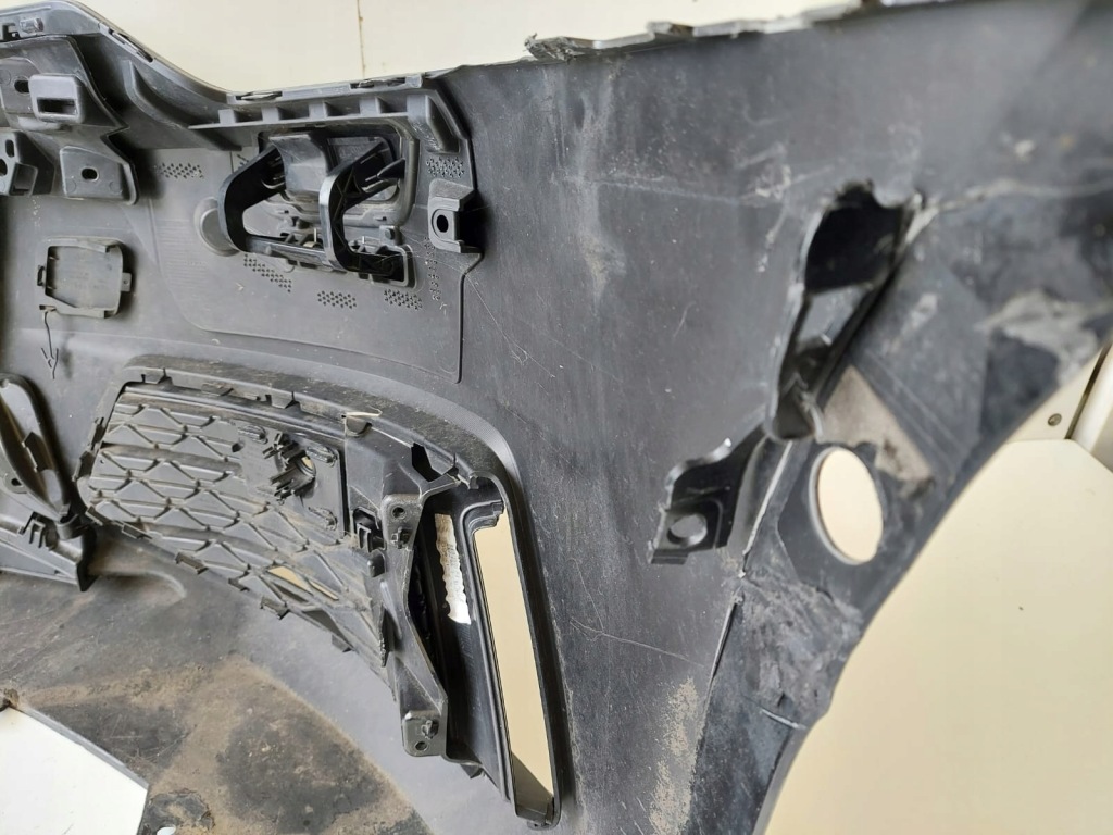 фото №6, Audi a6 c8 s-line 4k0 бампер решётка радиатора перед 4k0807437 a