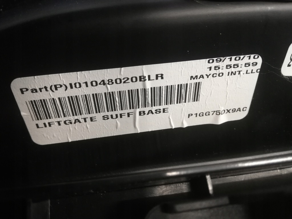 фото №6, Cherokee iv wk2 pas задний вкладыш багажника 2011 - часть оригинальная