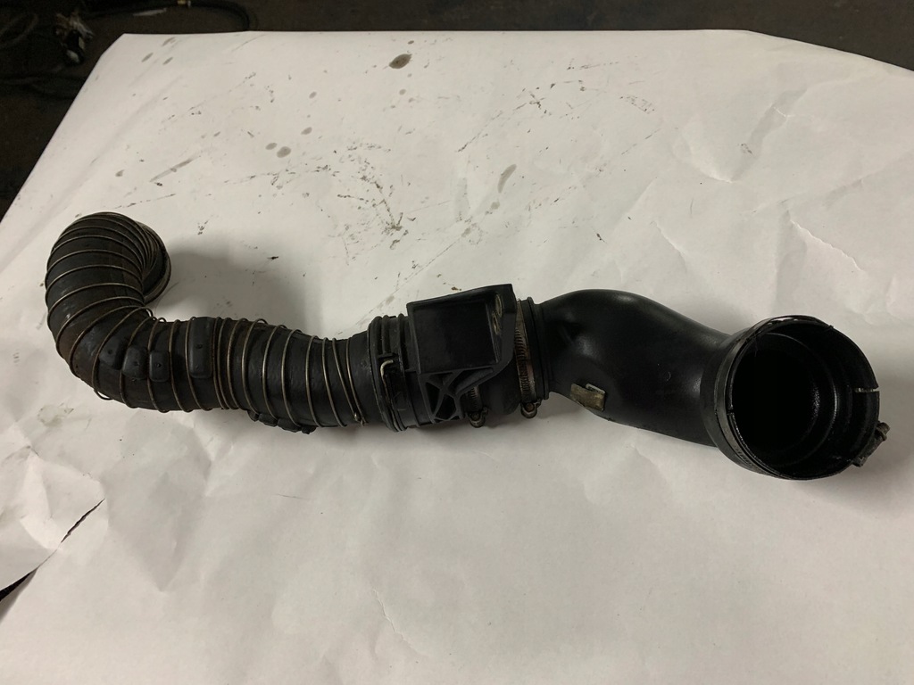 фото №1, Mercedes w203 шланг труба wąż інтеркулер