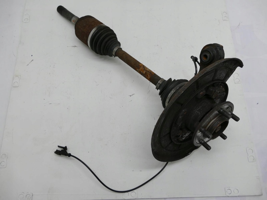 фото №1, Range rover sport l320 3.6 d приводной вал левый задняя ступица