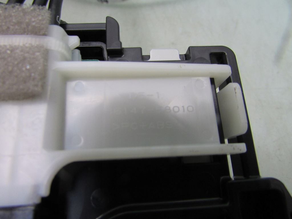 фото №14, Mazda 2 kb 24r iv v модуль блок управления жгут 86147-58010