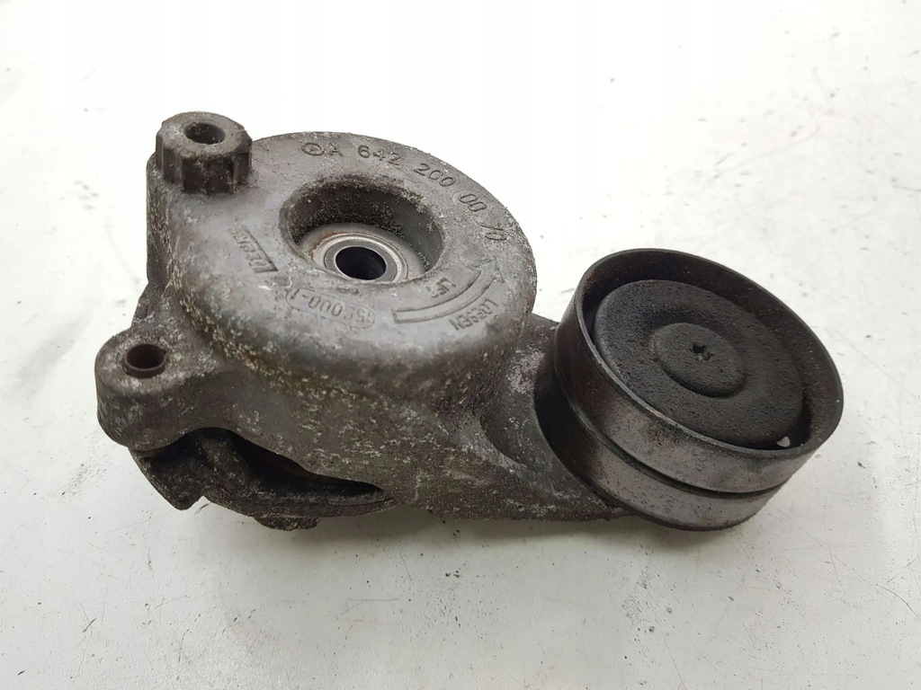 фото №5, Chrysler 300 - 300c 2006 натягувач ремінь багаторучейковий / генератора